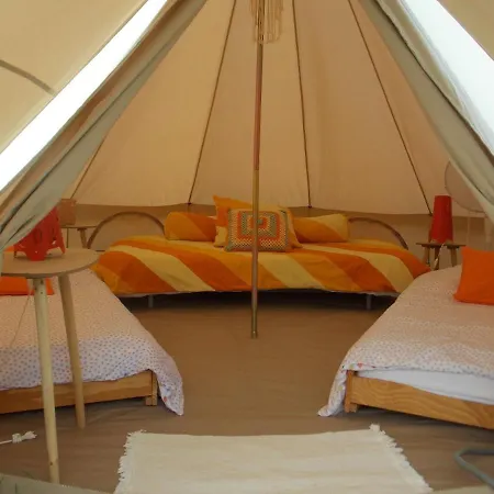Camping Du Petit Gue Du Roi Clery-Saint-Andre Exterior photo